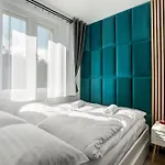 Rent Like Home - Piaseckiego 24